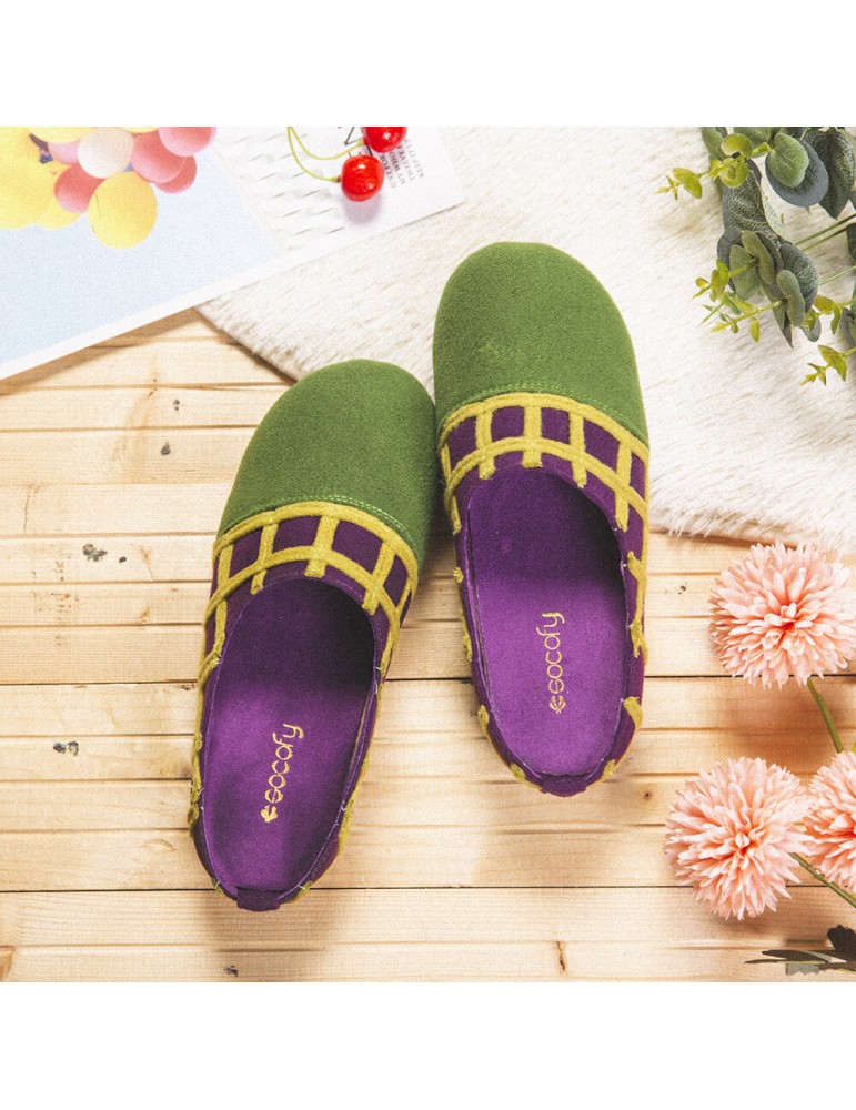 SOCOFY Natural Solid Color Round Toe Plaid Detail Edge Slip On Indoor Flat Home Shoes Slippers